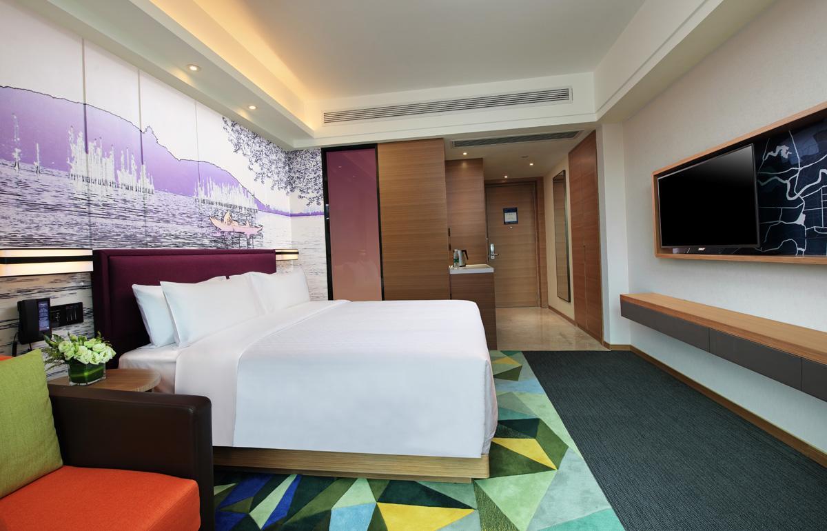 Hampton By Hilton Wuhan Tianhe Airport East Екстер'єр фото